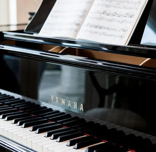 Charlotte Bed & Breakfast 5*